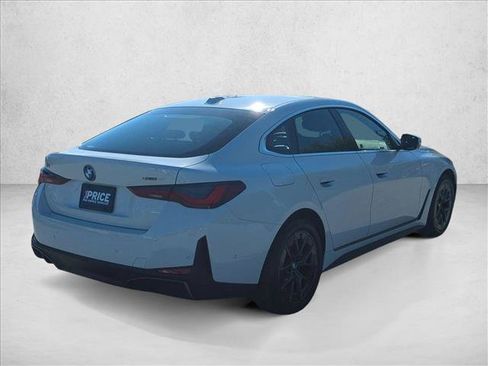 Used 2025 BMW i4 eDrive40 w/ Parking Assistance Package RWD image 5