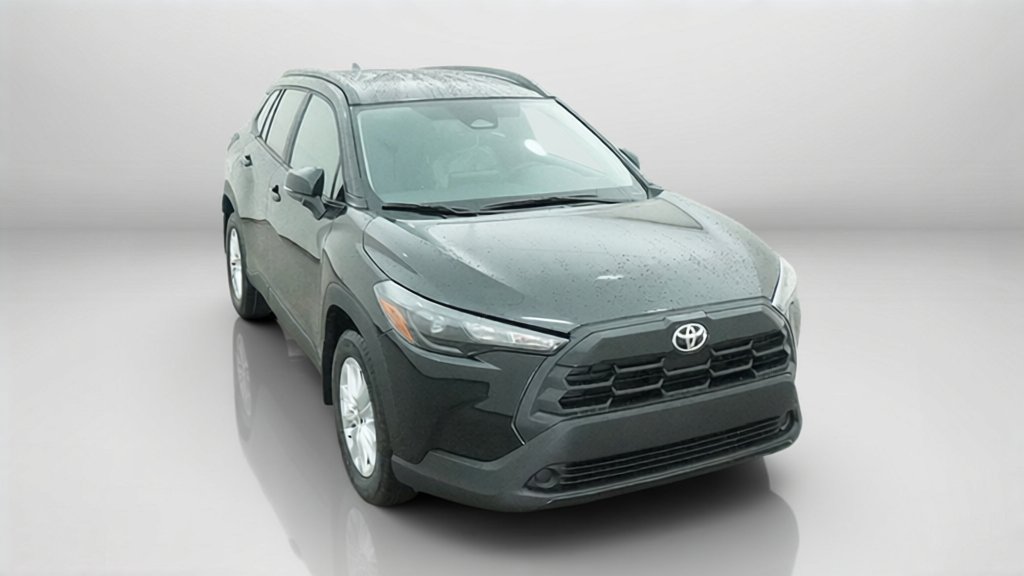New 2026 Toyota Corolla Cross LE FWD image 31
