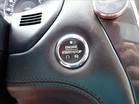 Used 2019 Ford Explorer Platinum image 25