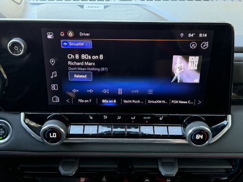 Used 2024 Chevrolet Colorado Z71 w/ Z71 Convenience Package 2 image 25