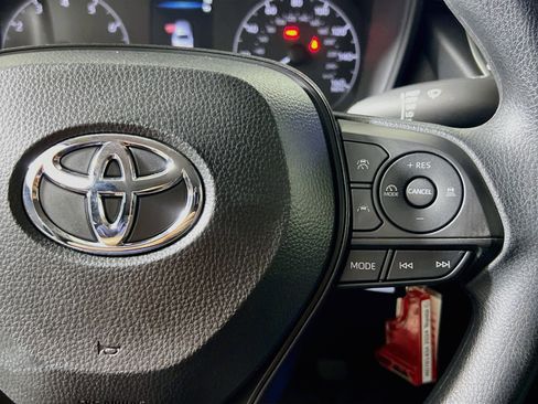 Used 2024 Toyota Corolla LE FWD image 18