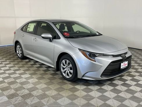 New 2026 Toyota Corolla LE FWD image 10