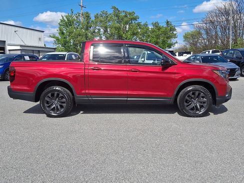Used 2023 Honda Ridgeline Sport image 7