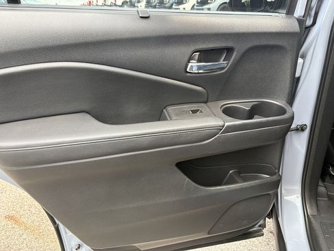 Used 2022 Honda Pilot Elite image 17