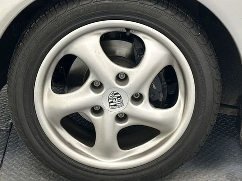 Used 2000 Porsche Boxster image 23