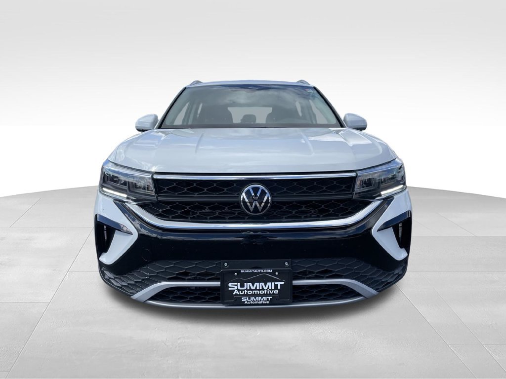 Used 2024 Volkswagen Taos SE FWD image 23