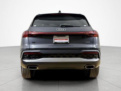 Used 2026 Audi Q5 Premium AWD/4WD image 4