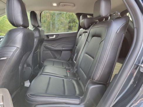 Certified 2022 Ford Escape SEL image 16