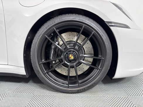 Certified 2024 Porsche 911 Carrera GTS RWD image 14