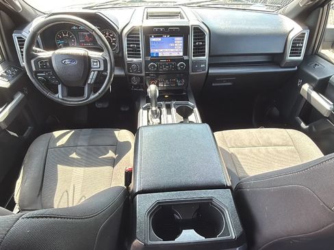Used 2016 Ford F150 XLT w/ Equipment Group 302A Luxury AWD/4WD image 28