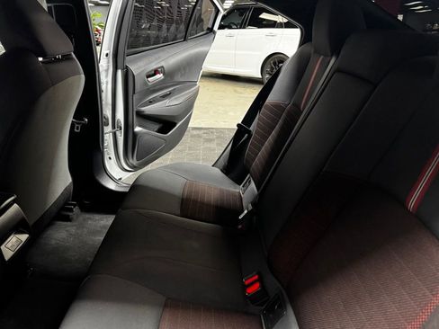 Used 2024 Toyota Corolla SE w/ SE Premium Package FWD image 41