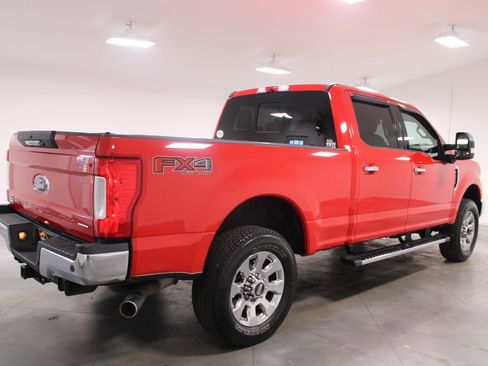 Used 2018 Ford F250 Lariat w/ Chrome Package AWD/4WD image 11