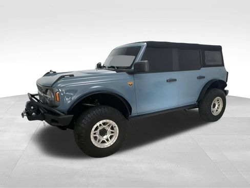 Used 2023 Ford Bronco Badlands AWD/4WD image 5