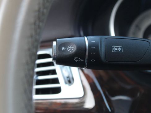 Used 2014 Mercedes-Benz CLS 550 4MATIC image 31