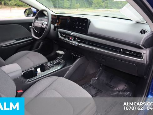 Used 2025 Kia K4 FWD image 26