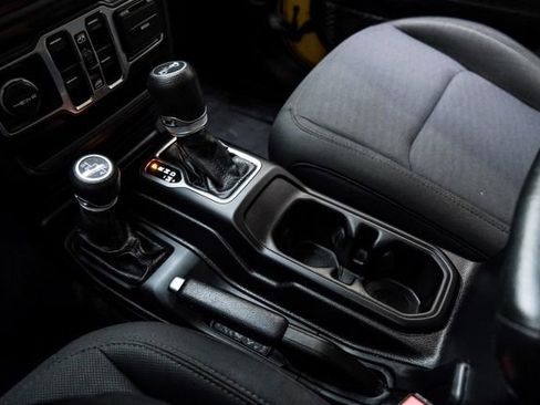 Used 2020 Jeep Wrangler Unlimited Sport S image 52