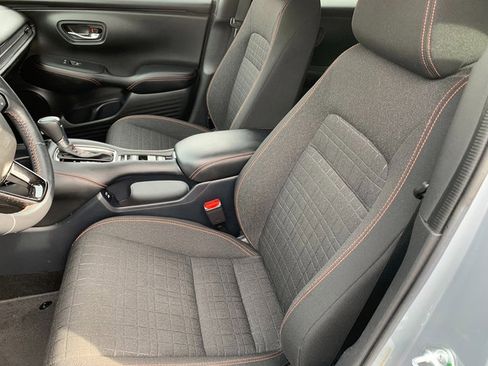 Used 2024 Honda HR-V Sport image 19