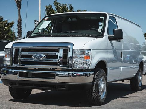 Used 2013 Ford E-150 and Econoline 150 w/ PWR Group RWD image 2