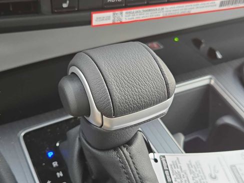 New 2026 Toyota Sienna XLE FWD image 6