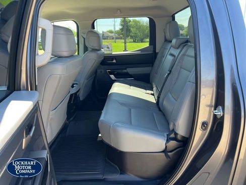 Used 2022 Toyota Tundra Limited w/ Power Package RWD image 15