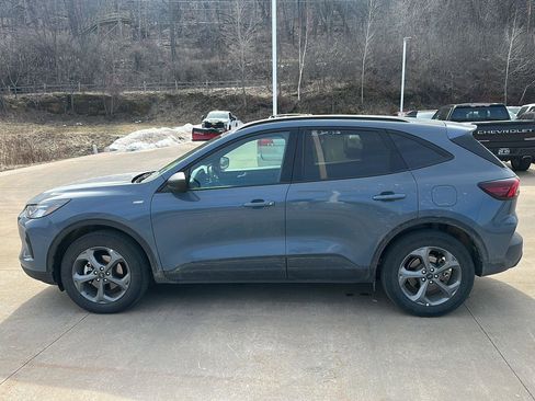 Used 2025 Ford Escape ST-Line image 11