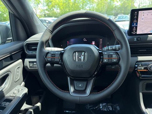 New 2026 Honda Pilot TrailSport image 13