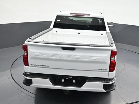 Used 2023 Chevrolet Silverado 1500 Custom RWD image 19