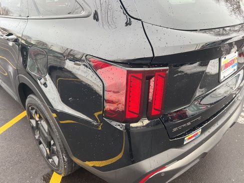 Certified 2025 Kia Sorento X-Line EX image 35