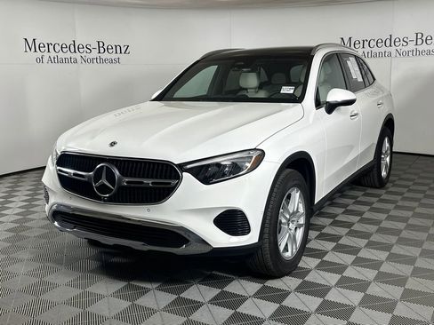 Certified 2026 Mercedes-Benz GLC 300 4MATIC image 3