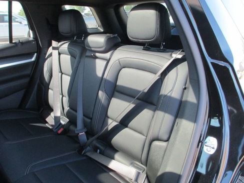 New 2026 GMC Terrain Elevation w/ Elevation Premium Package AWD/4WD image 10