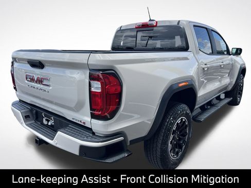 Used 2026 GMC Canyon AT4 AWD/4WD image 9