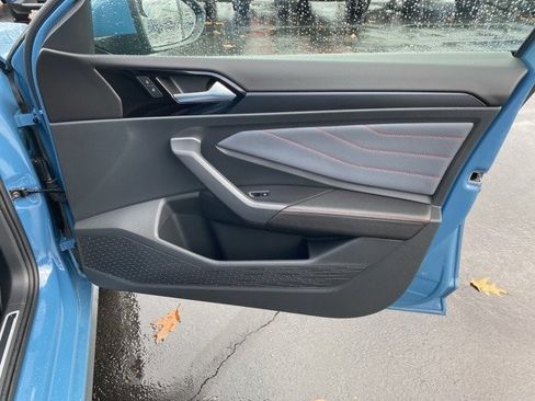 Used 2025 Volkswagen Jetta GLI Autobahn image 39