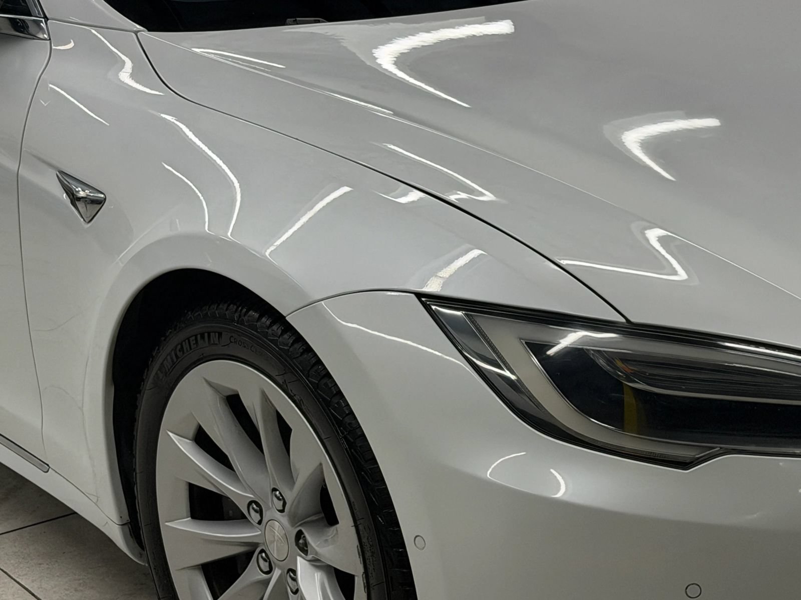 Used 2017 Tesla Model S 75D AWD/4WD image 6