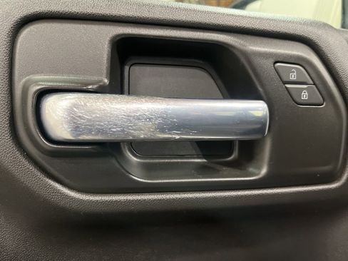 Certified 2022 Chevrolet Silverado 1500 Custom image 10