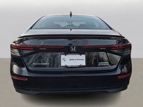 Used 2023 Honda Accord Sport image 5