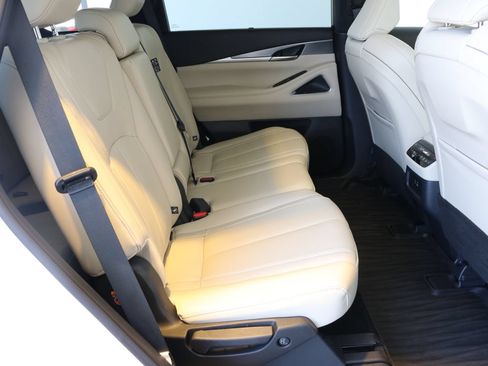 Certified 2025 INFINITI QX60 Luxe w/ Cargo Package AWD/4WD image 42