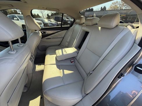 Used 2014 INFINITI Q50 Premium w/ Navigation Package image 29