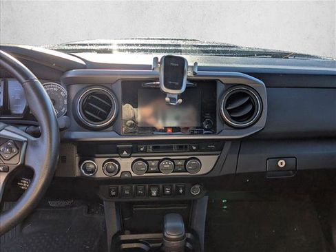 Used 2019 Toyota Tacoma TRD Pro image 11