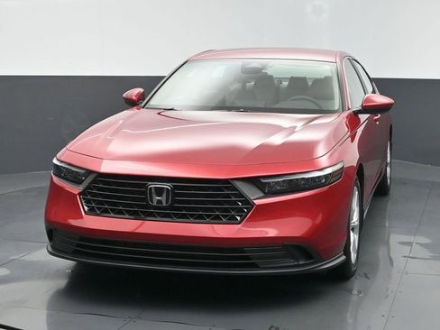 Used 2024 Honda Accord LX image 2