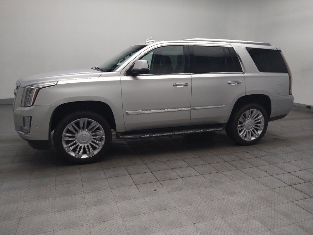 Used 2018 Cadillac Escalade Premium Luxury RWD image 2