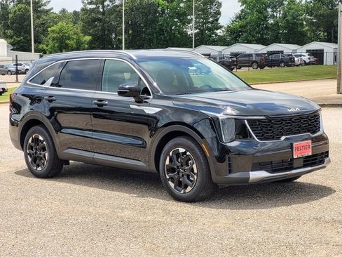 New 2026 Kia Sorento S FWD image 1