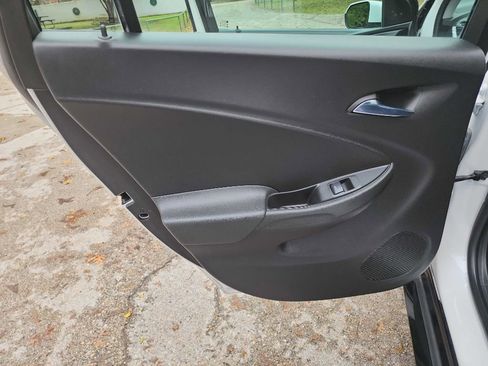 Used 2016 Chevrolet Volt LT image 26