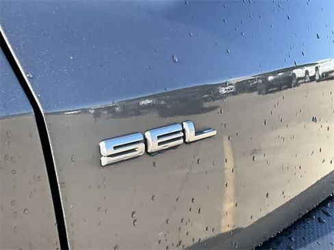 Used 2021 Ford Escape SEL image 11