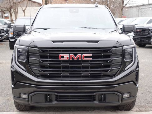 Used 2024 GMC Sierra 1500 Elevation AWD/4WD image 7