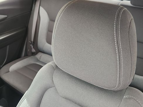 Certified 2024 Chevrolet TrailBlazer LT FWD image 25