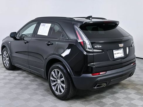 Used 2019 Cadillac XT4 Sport w/ Cold Weather Package FWD image 4