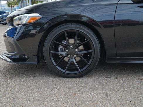 Used 2023 Honda Civic EX image 12