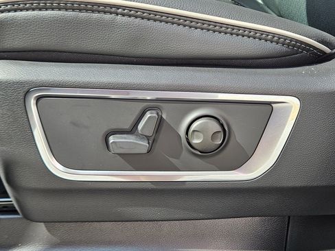 New 2026 RAM 1500 Laramie image 18