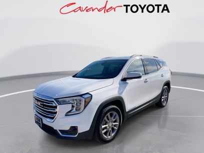 Used 2024 GMC Terrain SLT