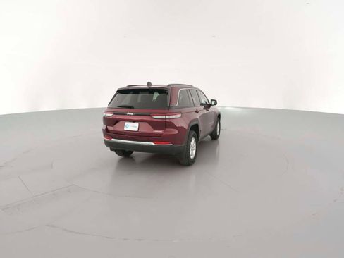 New 2025 Jeep Grand Cherokee Laredo image 11